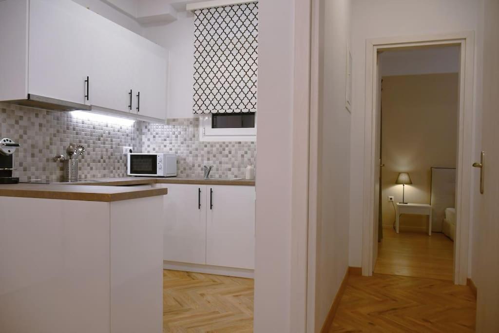 Appartamento Flat Near Acropolis Hill Atene Esterno foto