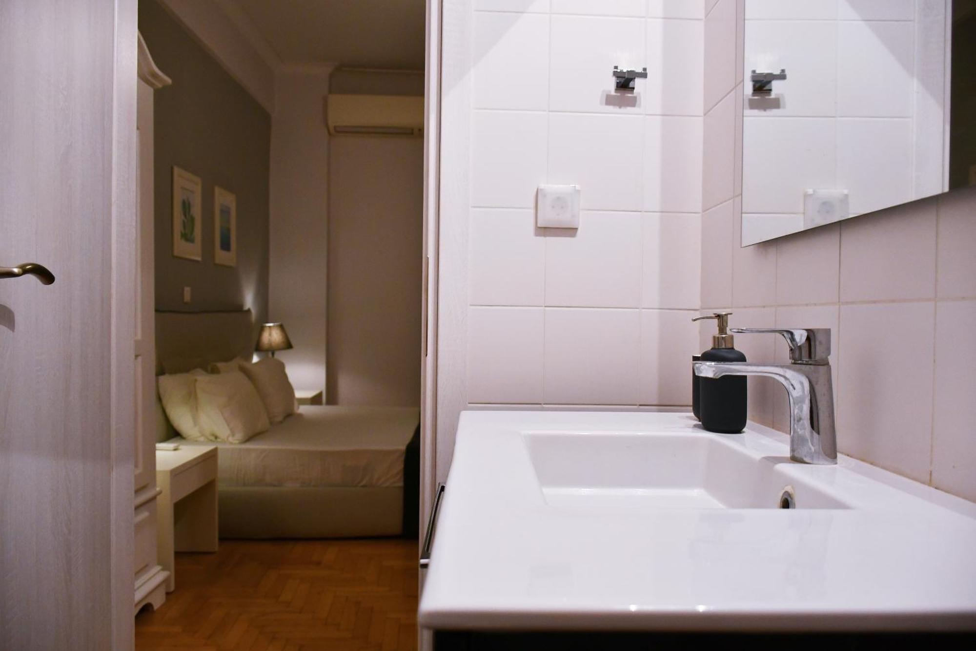 Appartamento Flat Near Acropolis Hill Atene Esterno foto